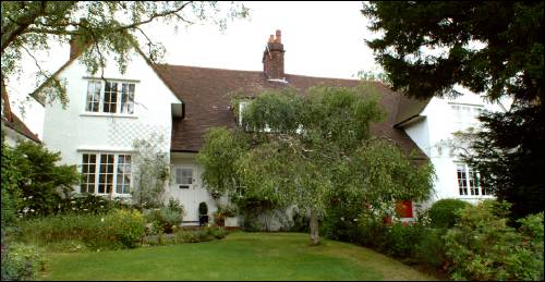 24-26 Temple Fortune Lane